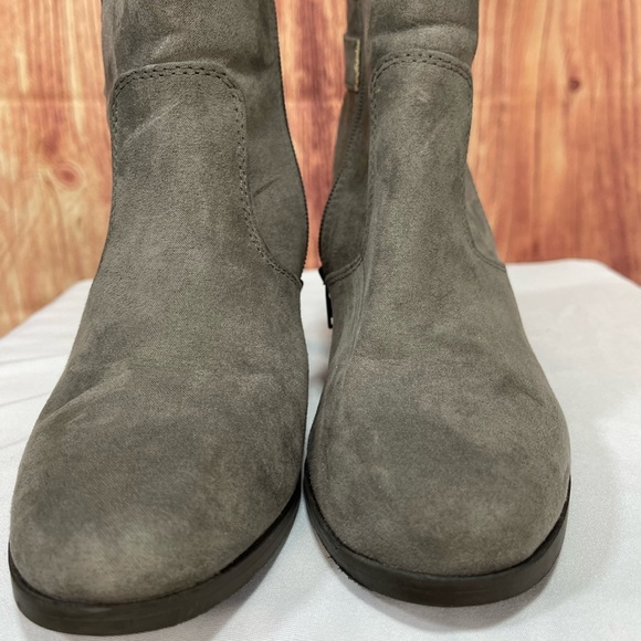 Maurices Rachel Gray faux suede wedge boho bootie boot women’s size 7 - Picture 10 of 17